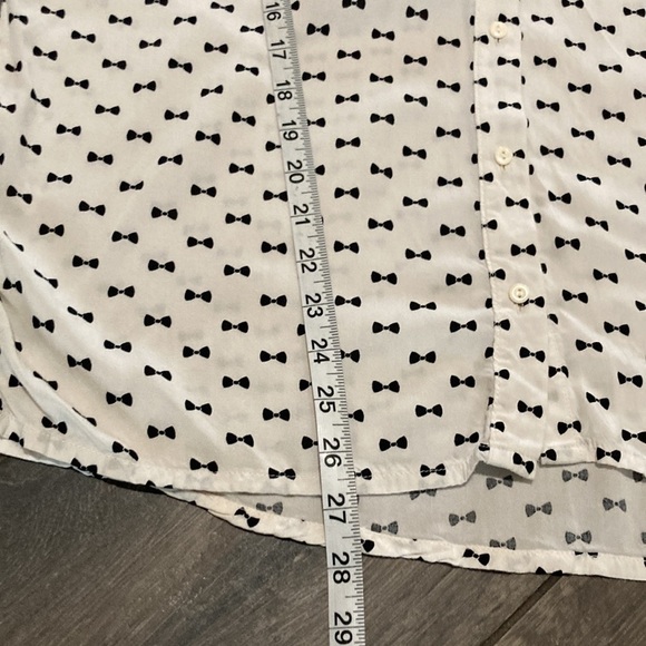 DIVIDED Dot Button Down Long Sleeve Top - Picture 7 of 7